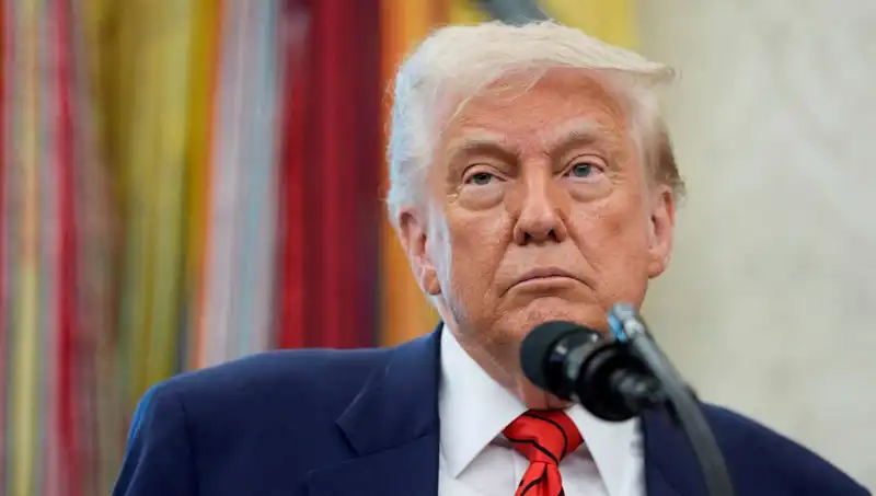Trump G7 Zirvesinden Neden Erken Ayrıldı? Acil Beyaz Saray Toplantısı