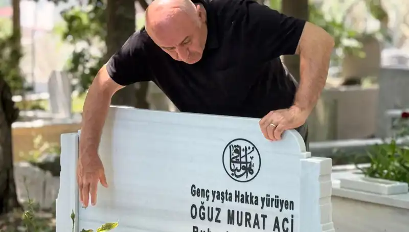 Aci Ailesinin Babalar Günü: Duygusal Anılar ve Kaybetmenin Ağrısı