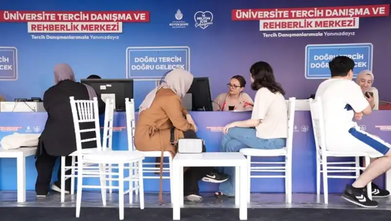 İstanbul’da 24 Yeni İBB Tercih Danışma Merkezi Açıldı!