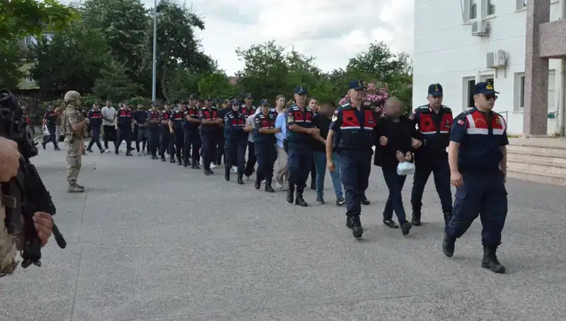 Hacizli Araçları Yeniden Dizayn Edip Satmışlar, Olay Şaşkınlık Yarattı