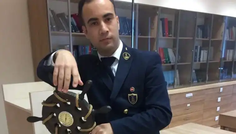 Stajyer Denizci Berkan’ın Üzücü Vefatı Tüm Deniz Camiasını Sarsıyor
