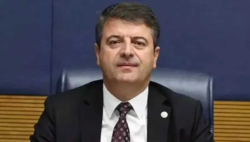 Adıyaman Belediye Başkanlığına İade Edilen Abdurrahman Tutdere'nin Dönüşü