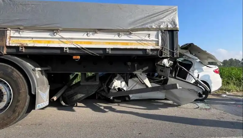 Sakarya’da Korkunç Kaza: 1 Kişi Hayatını Kaybetti, Gözyaşları Sel Oldu