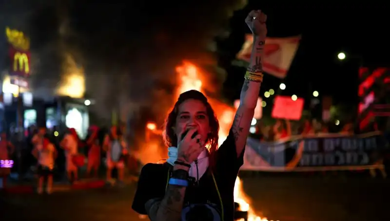 Gazze Savaşının Getirdiği Duygular: İsrail Sokakları Protesto ile Çınlıyor