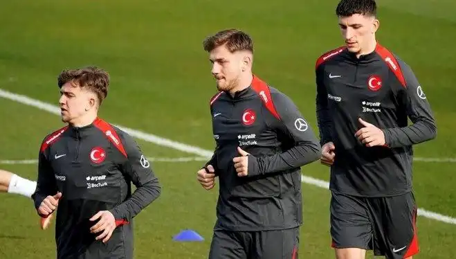 Fenerbahçe ile Anılan Milli Yıldız Galatasaray'a İmza Atabilir mi?