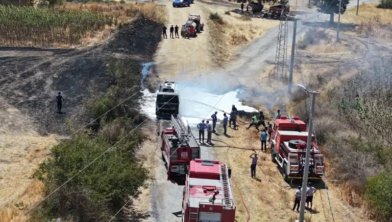 Seyir Halindeki Tanker İstanbul Boğazı’nda Alev Alev Yandı