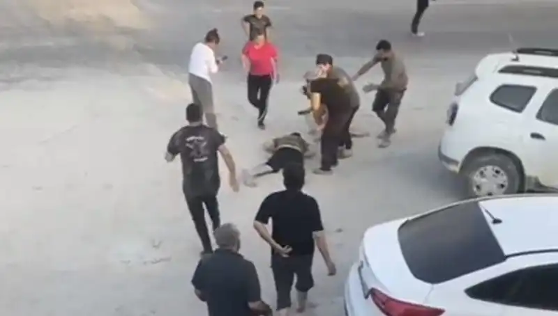 Hatay'da Kavga Faciası: Dayısını Kurtarmaya Çalışan Genç Hayatını Kaybetti